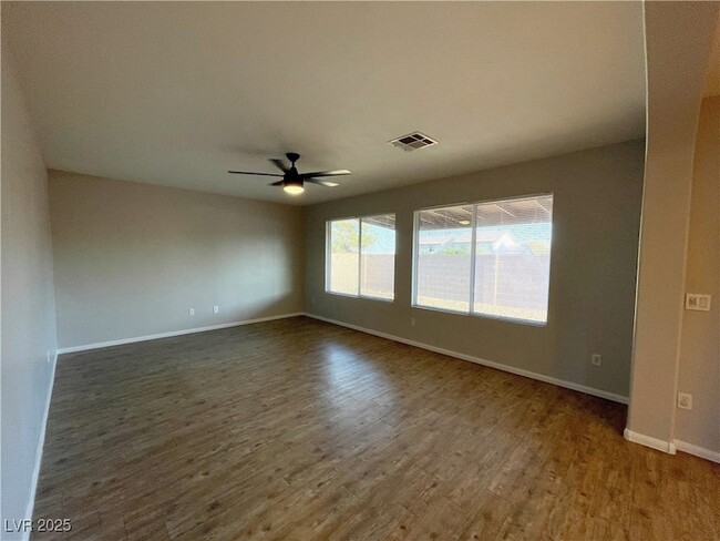 Building Photo - 605 Sonoran Heights Ave