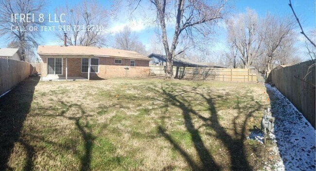 Building Photo - 16416 E 1st Pl