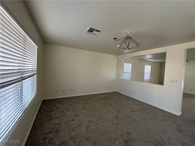 Building Photo - 9949 Cerbat Ct