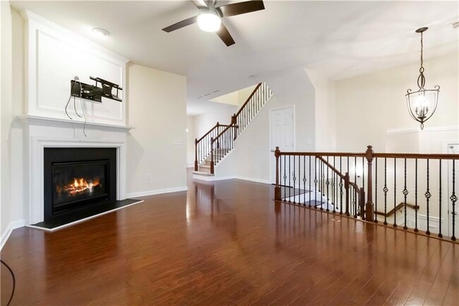 Building Photo - 2243 Millhaven St SE