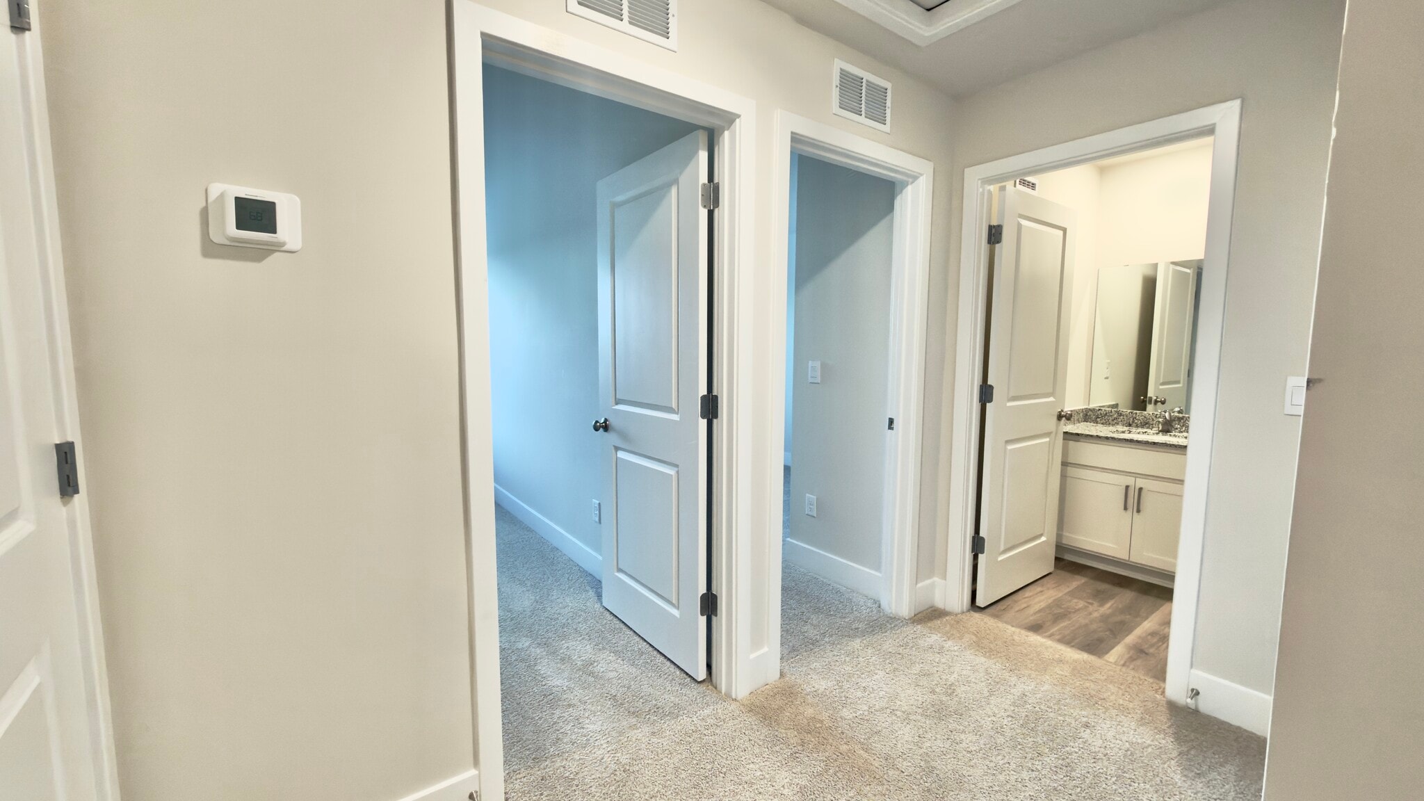 Building Photo - 106 Hopi Pl