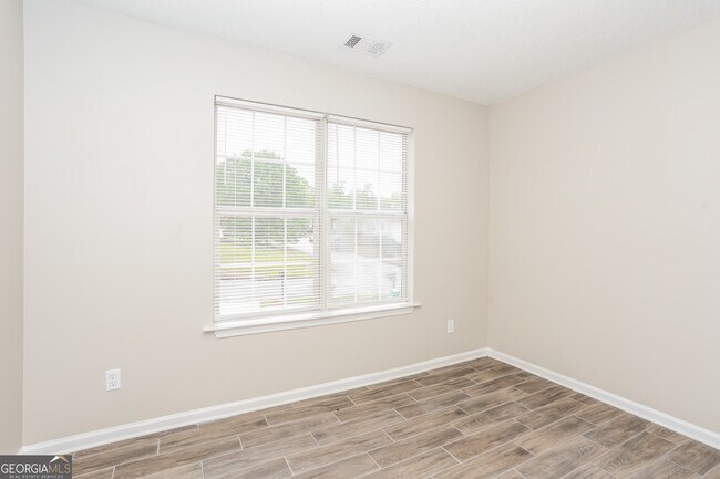 Building Photo - 458 Chase Marion Way