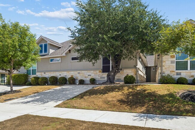 Building Photo - 154 Magnolia Cir