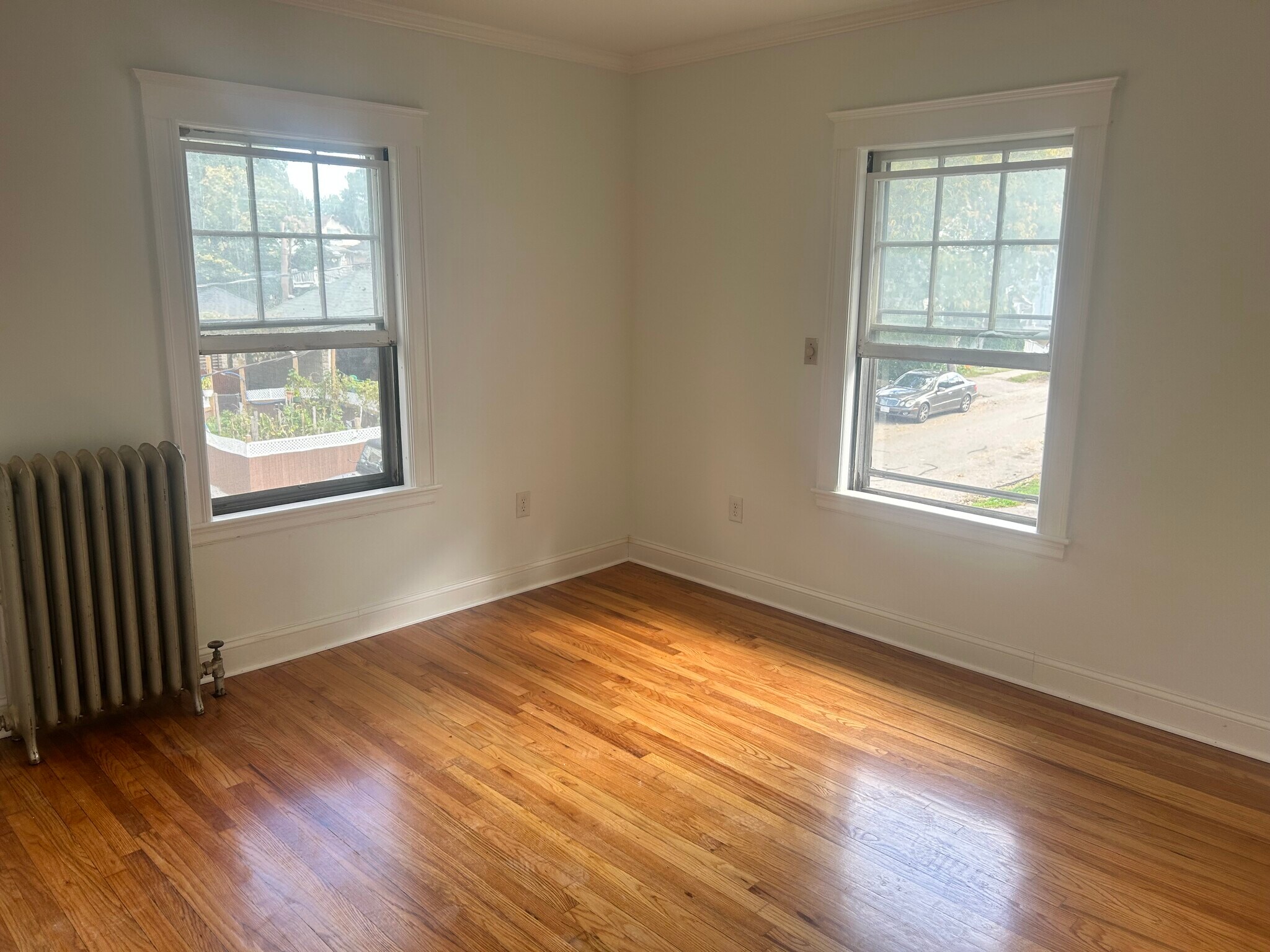 Building Photo - 176 Brush Hill Rd