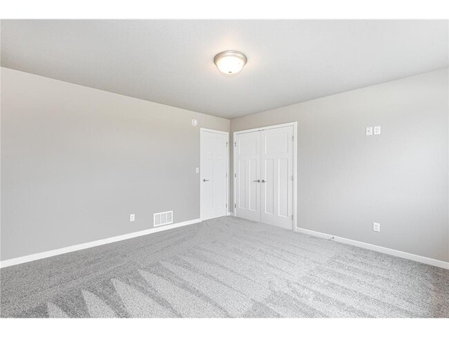 Building Photo - 4743 32nd St S