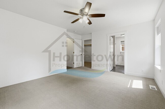 Building Photo - 5163 E Portside Ct