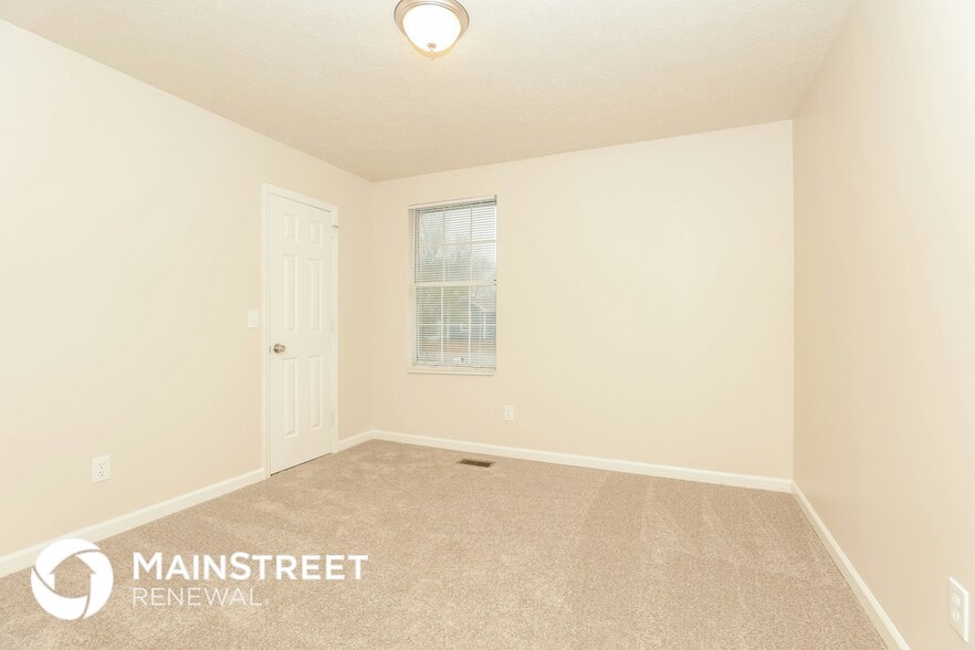 Building Photo - 310 Duling Ave