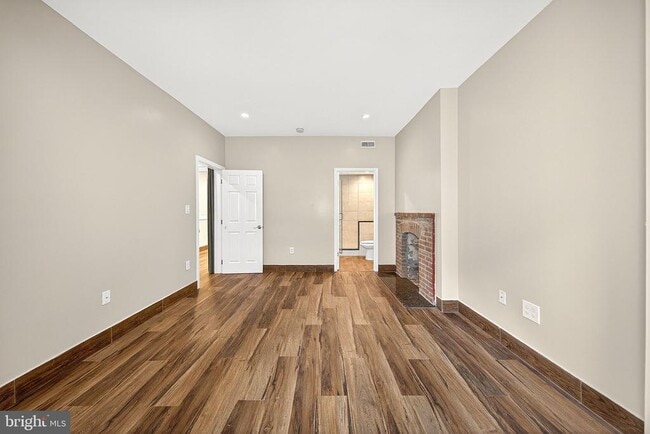 Building Photo - 817 6th St NW