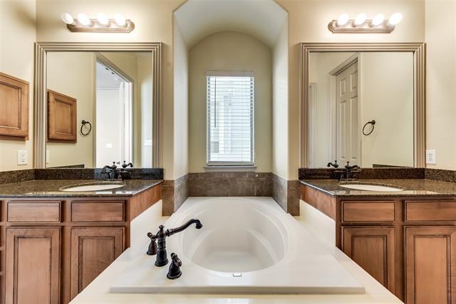 Building Photo - 1152 Spanish Moss Dr