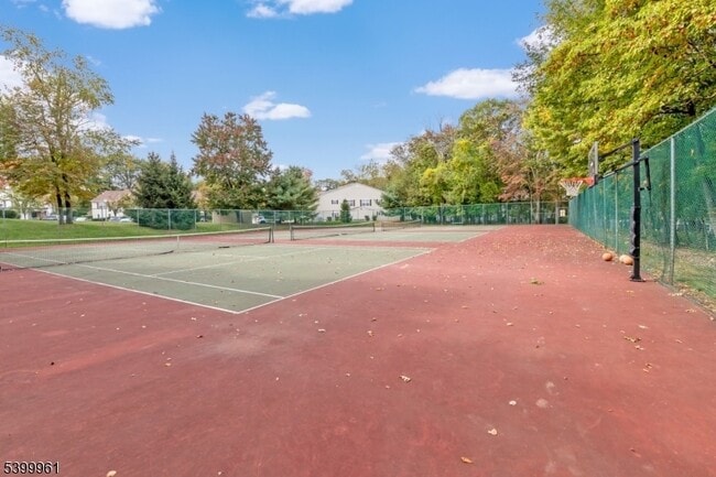 Building Photo - 52 Brookside Ln