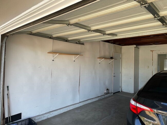 Building Photo - For Rent – 3 Bed, 2 Bath Home in Rowland Heights