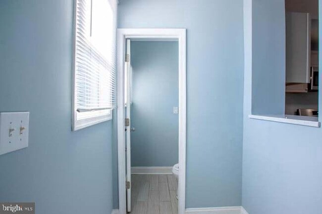 Building Photo - 4013 Edmondson Ave