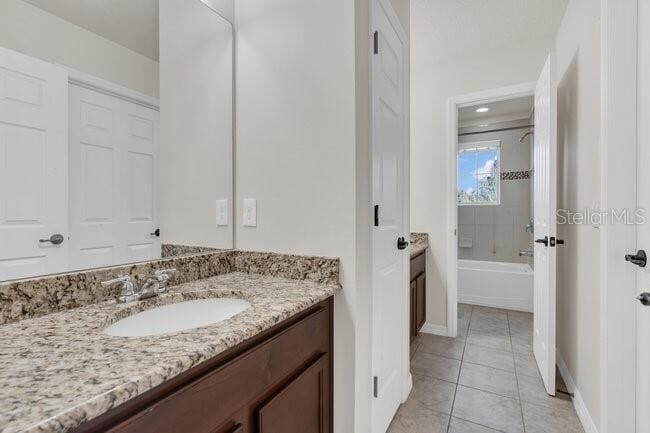 Building Photo - 8626 Crescendo Ave