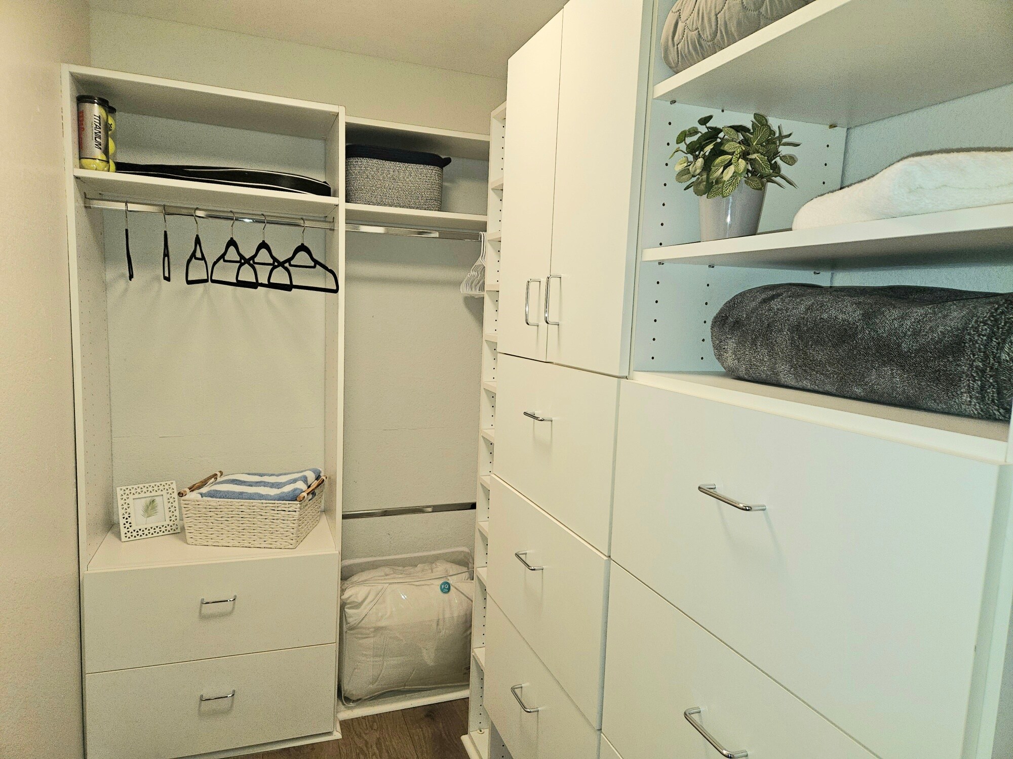 Building Photo - 631 Oak Run Trl