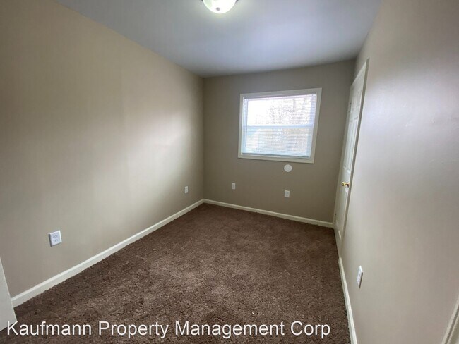 Building Photo - 3 br, 1 bath House - 4805 Spatz Ave