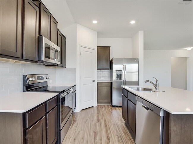Building Photo - 517 Marklawn Ln