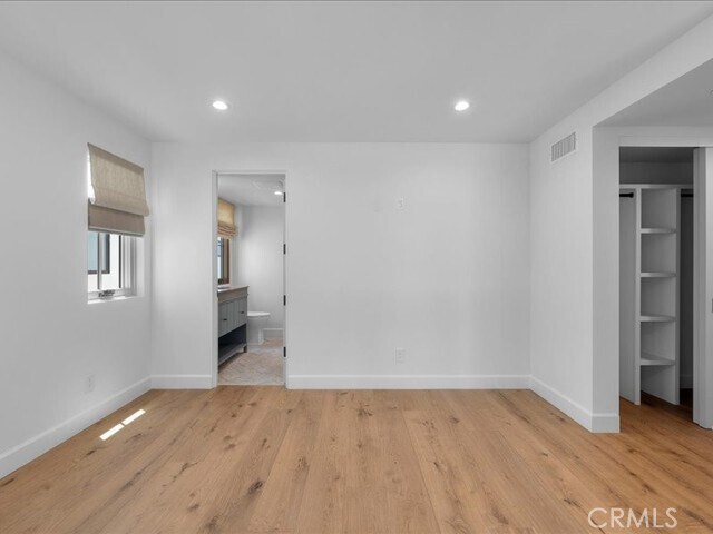 Building Photo - 505 Bayview Dr