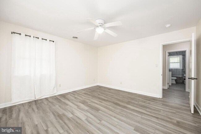Building Photo - 731 Richwil Dr