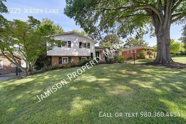 Building Photo - 1225 Jersey Ln