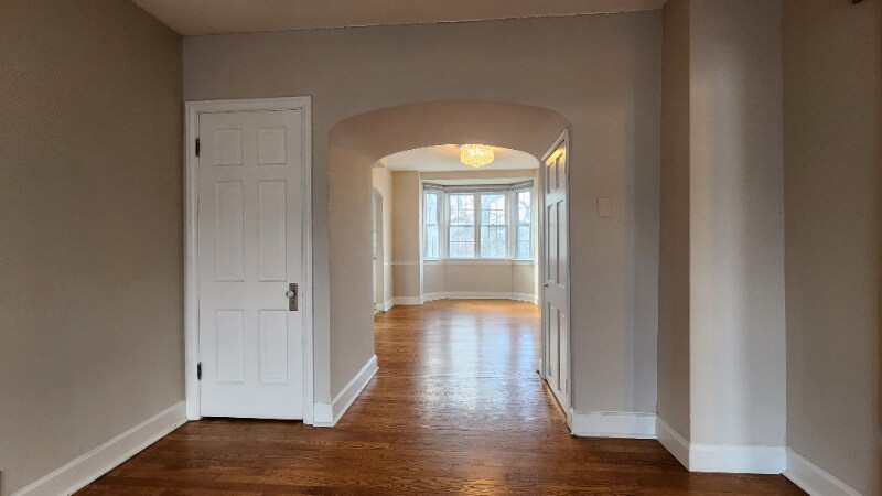 Building Photo - 7752 Kingsbury Blvd