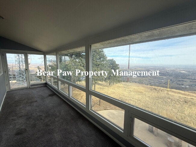 Building Photo - Views for Miles!!