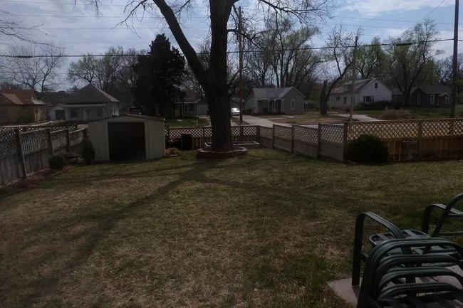 Building Photo - 1312 Applewood Ln