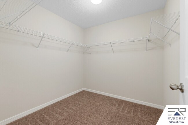 Building Photo - 51 Barkley Ln