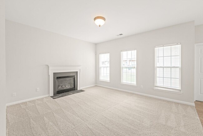 Building Photo - (Coming Soon) 4 Bedroom Home with a Bonus Room in Ballantyne!
