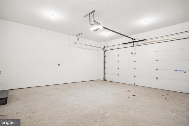 Building Photo - 3016 20th St S