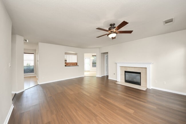 Building Photo - 17303 Quiet Grove Ln
