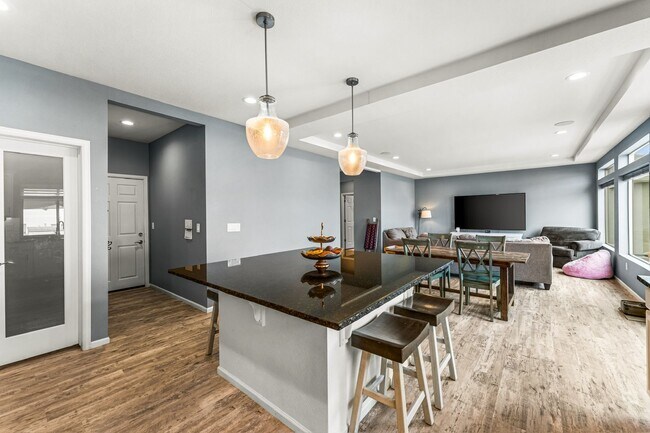 Building Photo - Amazing 2 story in Banning Lewis Ranch