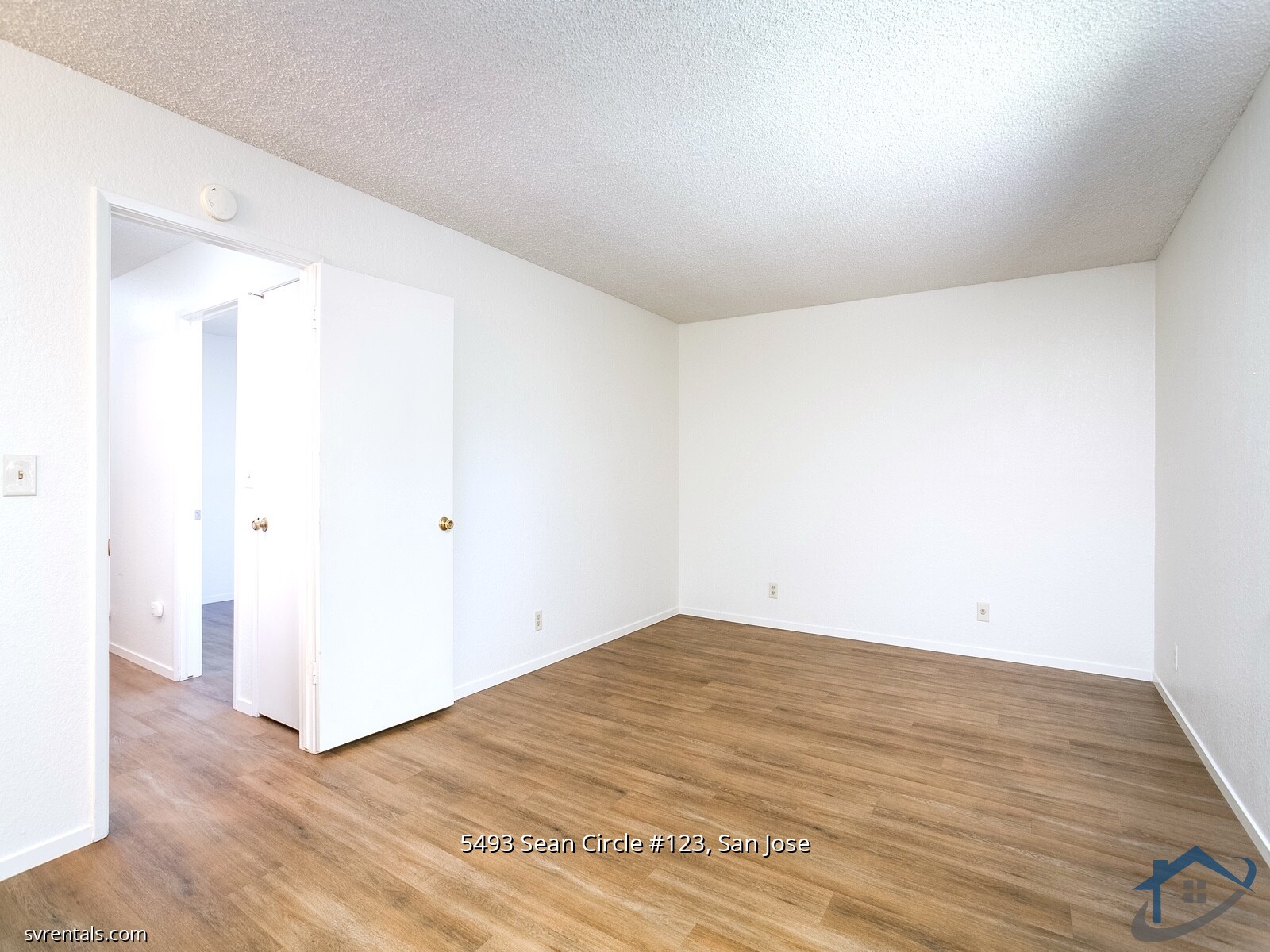 Building Photo - 5493 Sean Cir