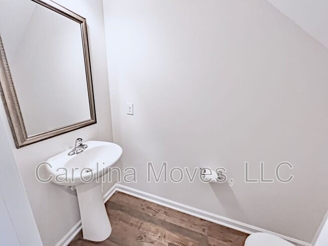 Building Photo - 303 Trail Branch Ct.