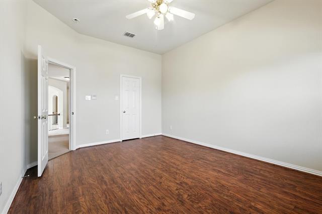 Building Photo - 1706 Mapleleaf Dr