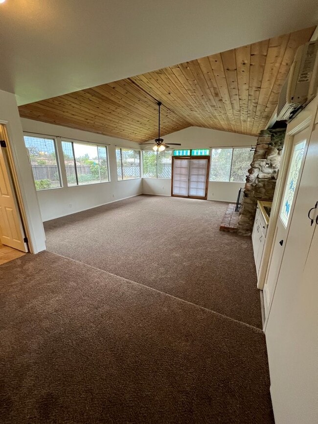 Building Photo - 217 Gridley Rd