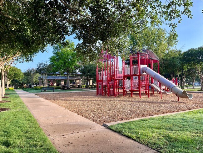 Building Photo - 20911 Avery Cove Ln