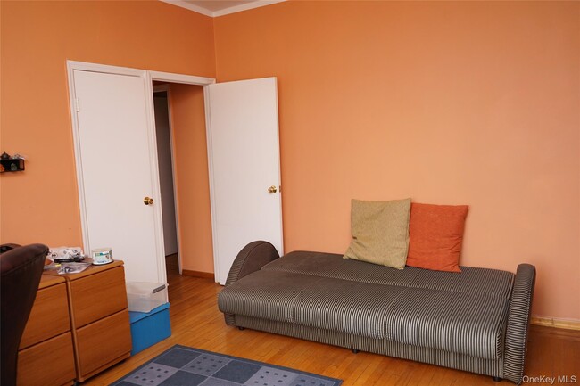 Building Photo - 313 Brightwater Ct