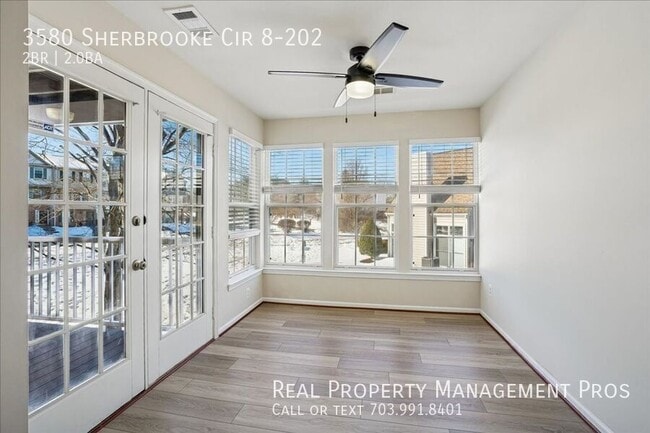 Building Photo - 3580 Sherbrooke Cir