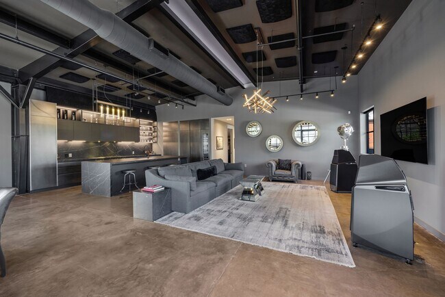 Building Photo - 908 White St