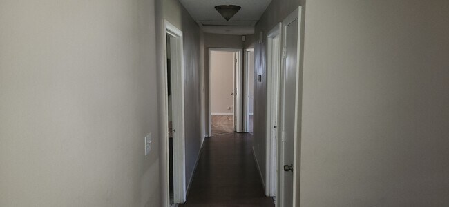 Building Photo - 4405 Royal St