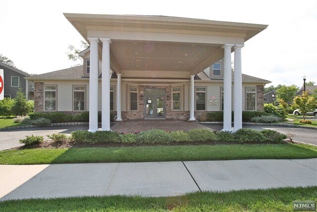 Building Photo - 1705 Whitney Ln