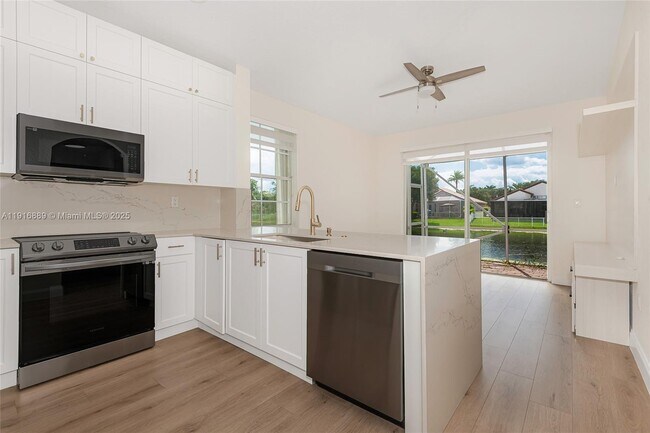 Building Photo - 18866 SW 28th Ct