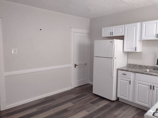 Building Photo - Beautiful Home for Rent