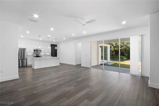 Building Photo - 4469 Enid Ln