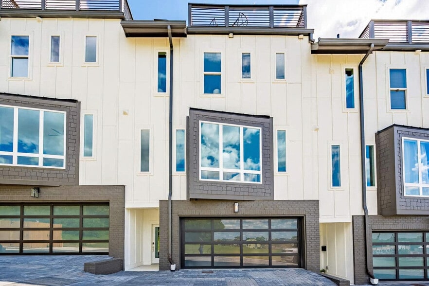 Building Photo - 1301 Baptist World Center Dr