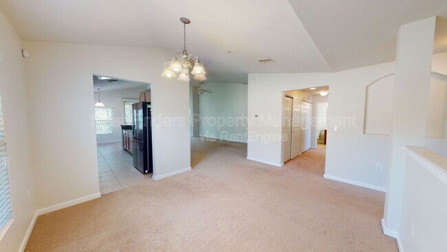 Building Photo - 6649 Shaded Rock Ct