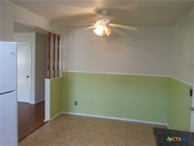 Building Photo - 1005 Wallhalla St