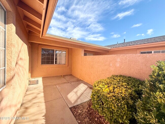Building Photo - 4461 N Moccasin Cir
