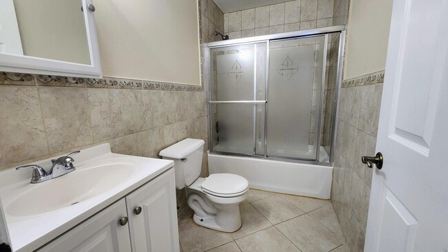 Building Photo - 8463 Dynasty Dr
