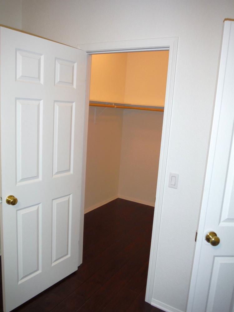 Building Photo - 44218 Amethyst St